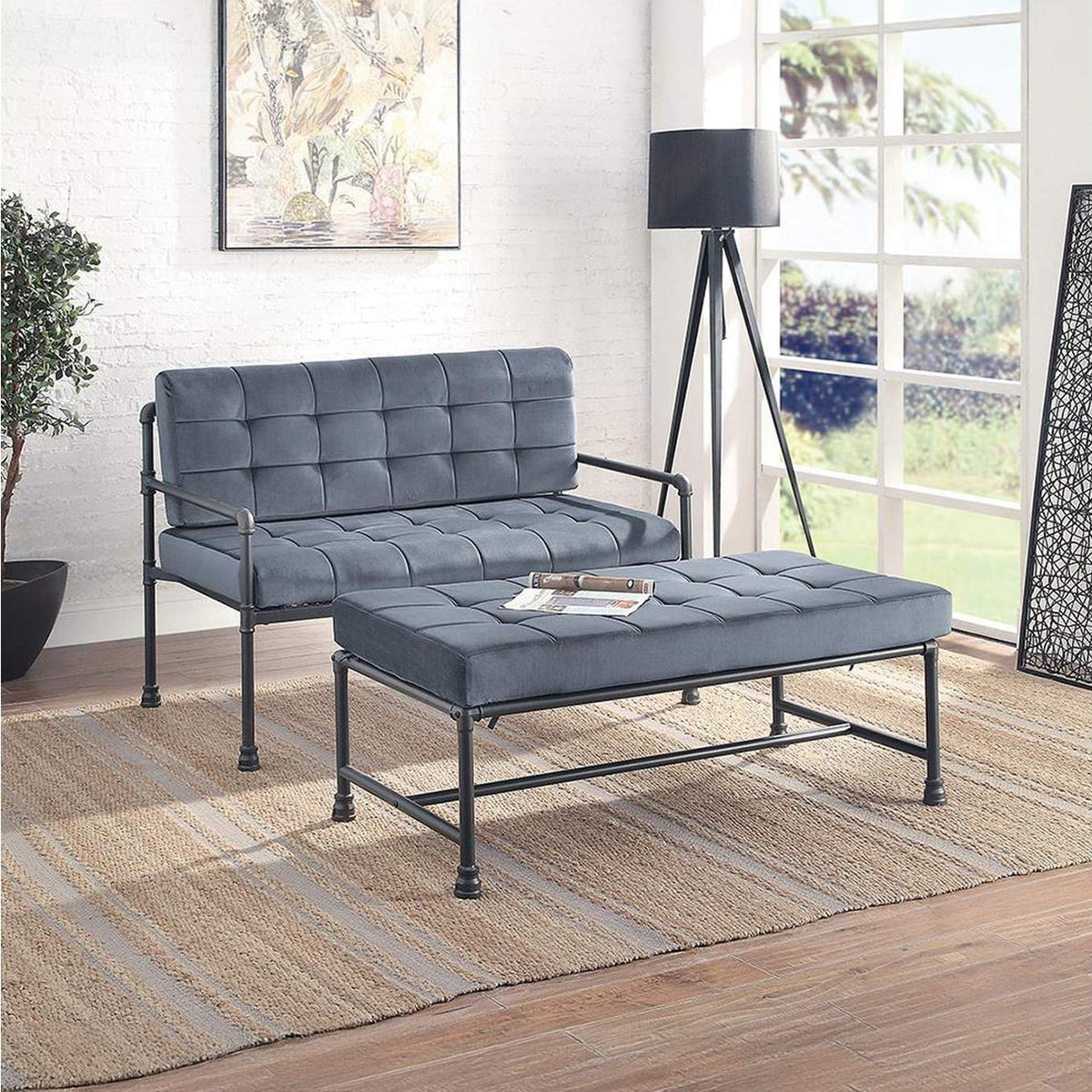 LV00426 Brantley Loveseat