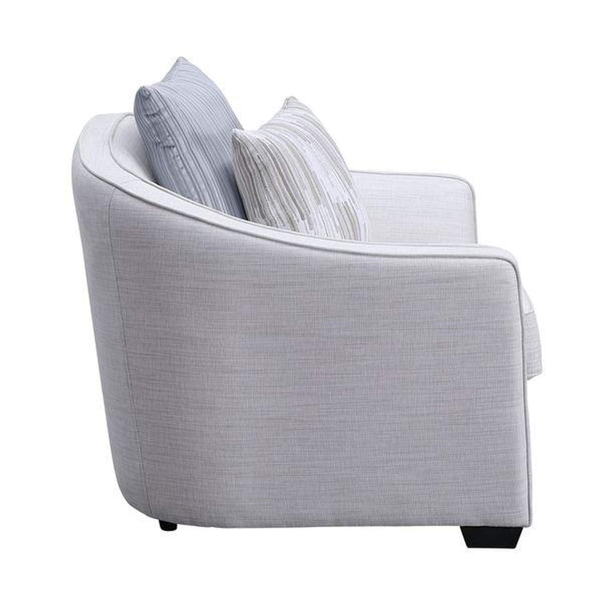 LV00487 Mahler Ii Chair with 2 Pillows