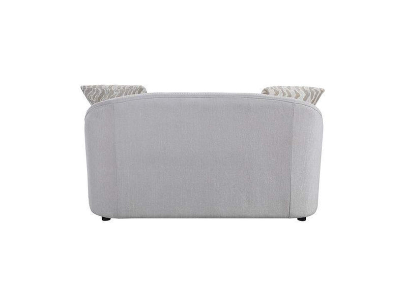 LV00579 Mahler Loveseat with 4 Pillows