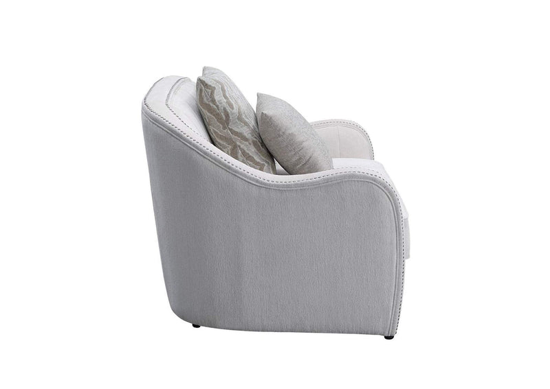 LV00580 Mahler Chair with 2 Pillows