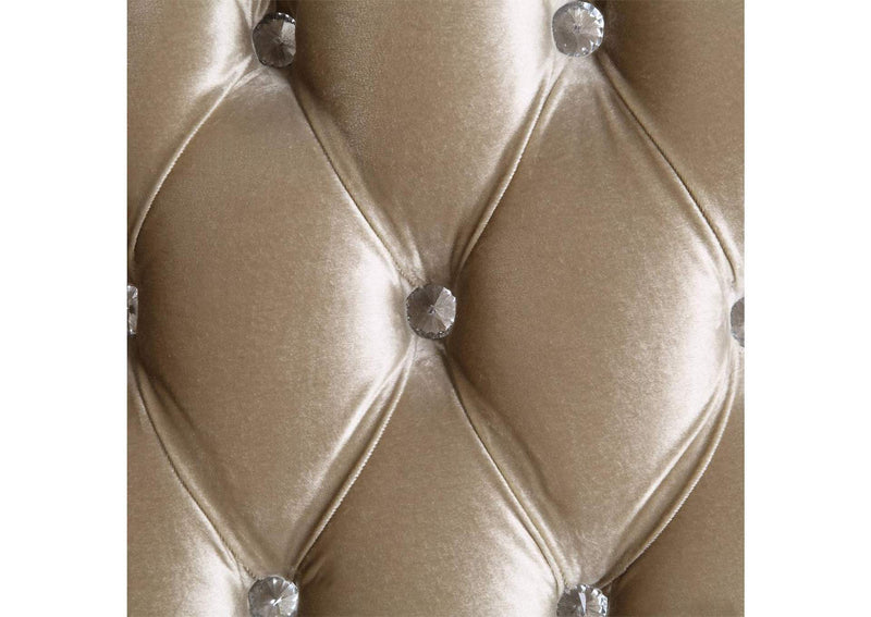 LV00805 Vanaheim Chair with Pillow