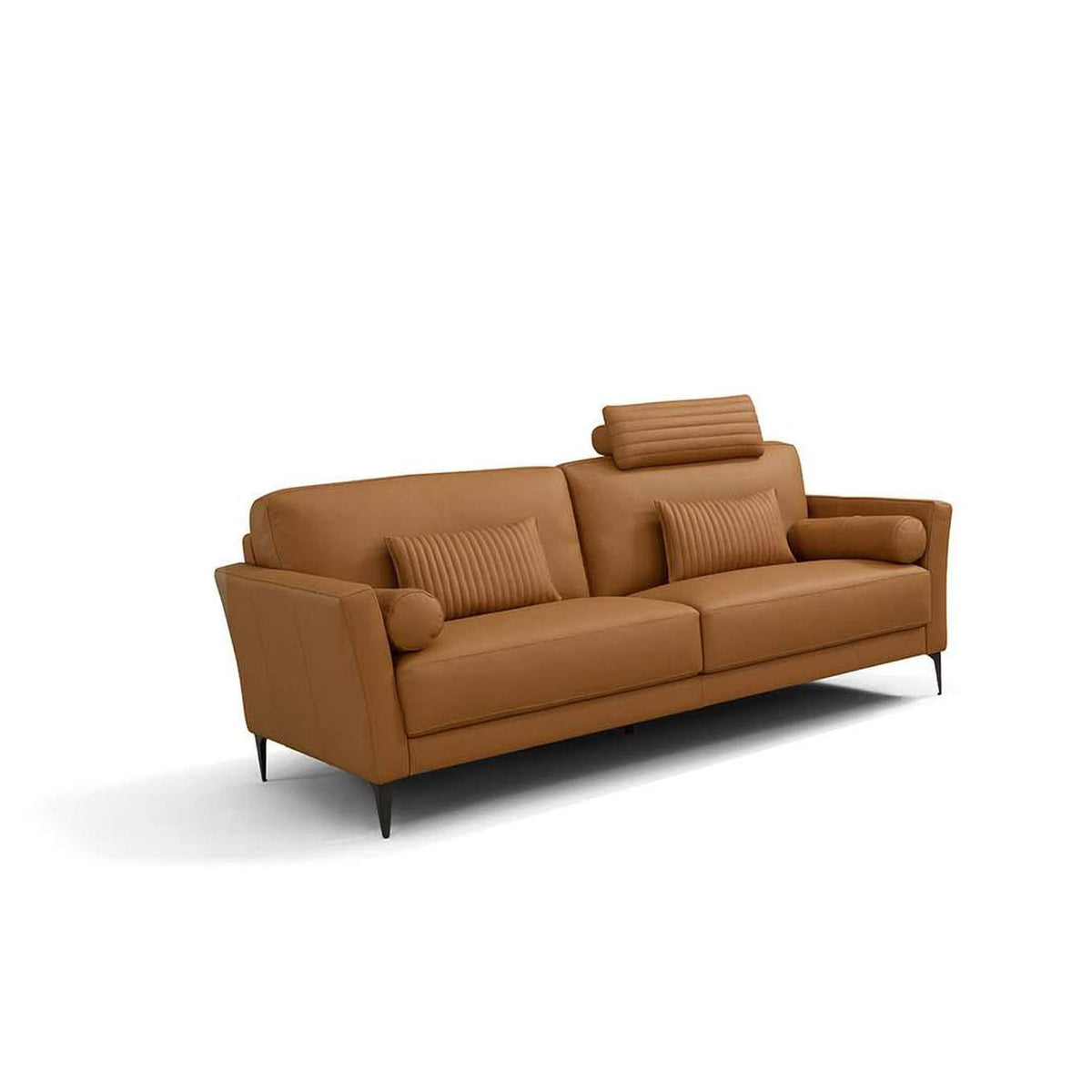 LV00943 Tussio Sofa with 5 Pillows