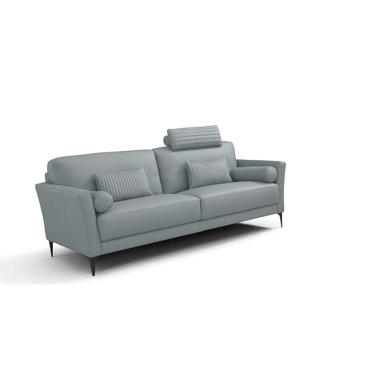 LV00946 Tussio Sofa with 5 Pillows