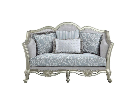 LV01118 Qunsia Loveseat with 4 Pillows