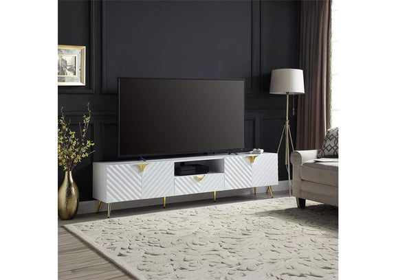 LV01138 Gaines TV Stand