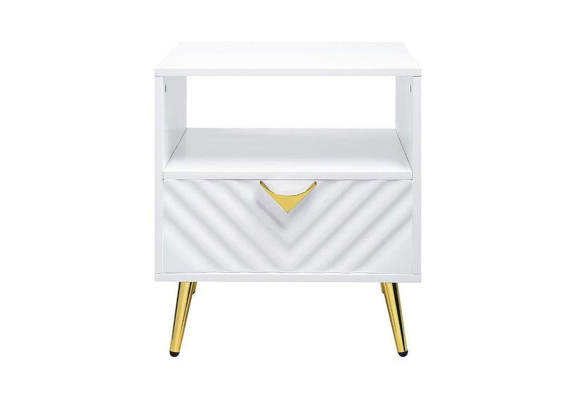 LV01140 Gaines End Table