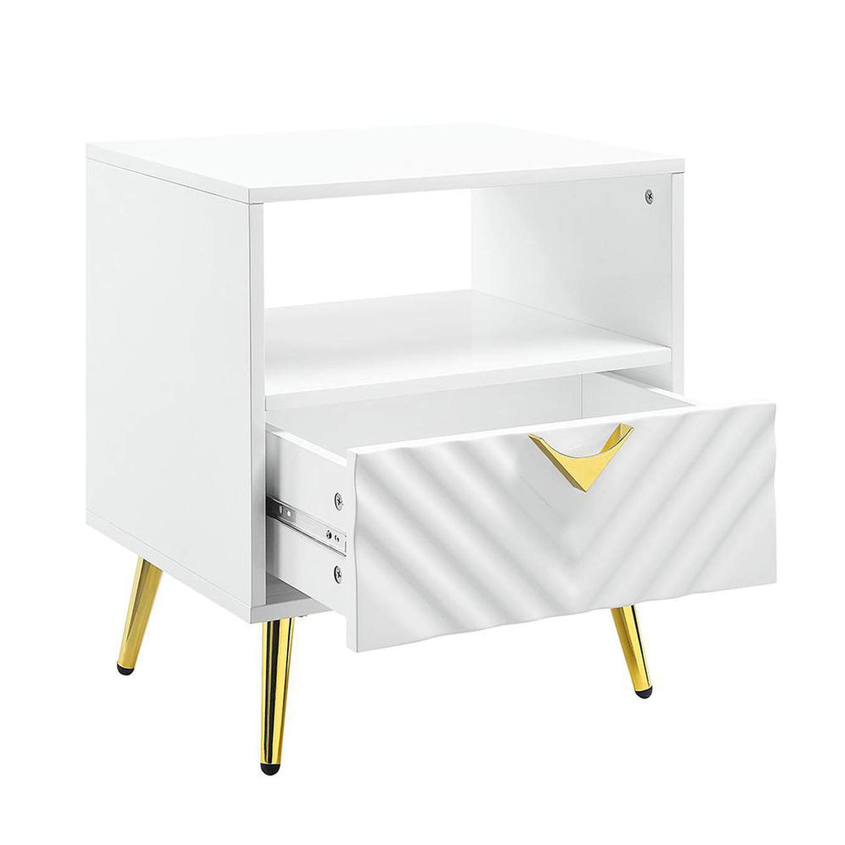LV01140 Gaines End Table
