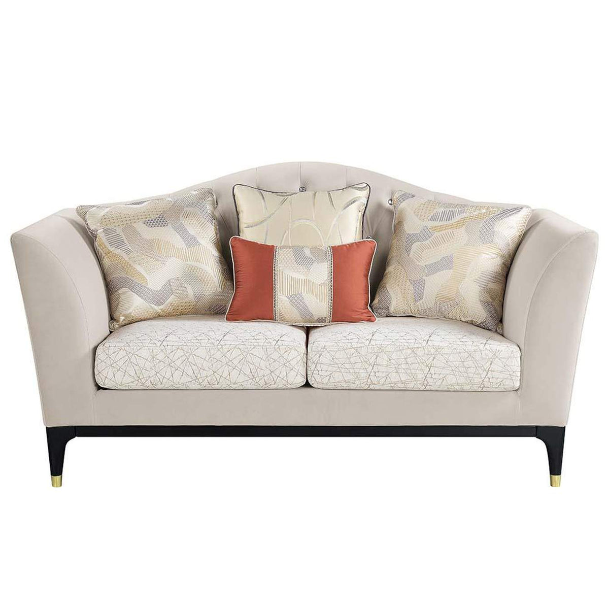 LV01156 Tayden Loveseat with 4 Pillows