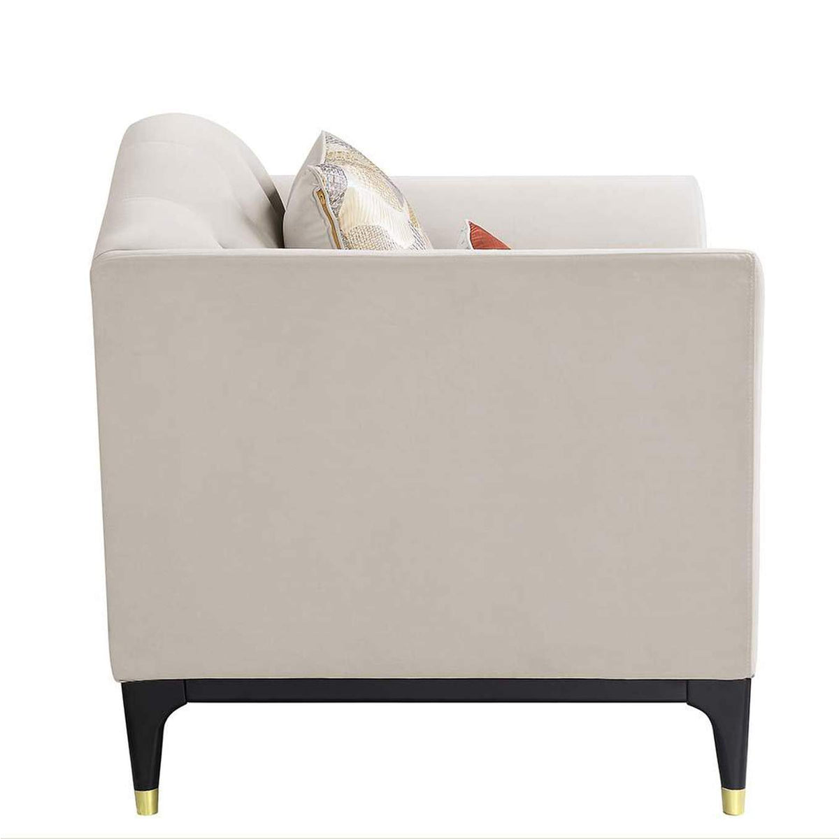 LV01156 Tayden Loveseat with 4 Pillows