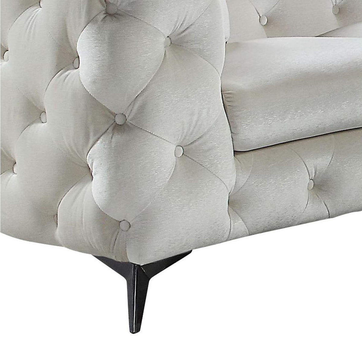 LV01160 Atronia Sectional Sofa with 4 Pillows