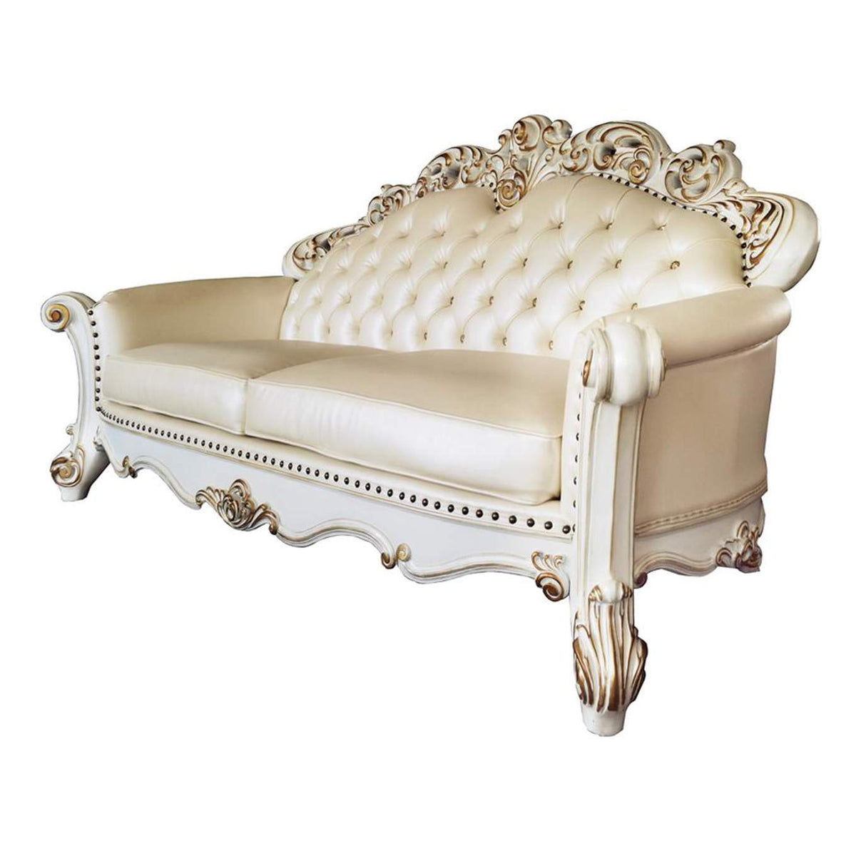 LV01324 Vendome Sofa with 5 Pillows