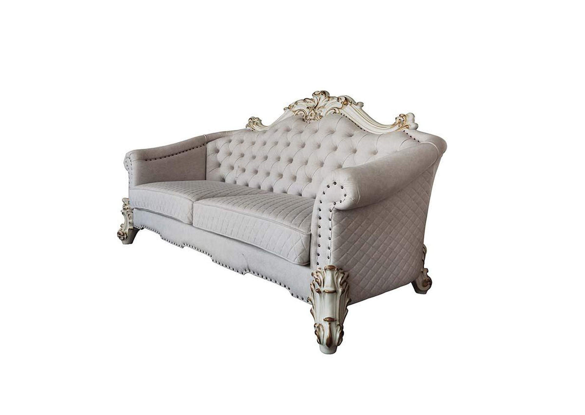 LV01329 Vendome Ii Sofa with 6 Pillows