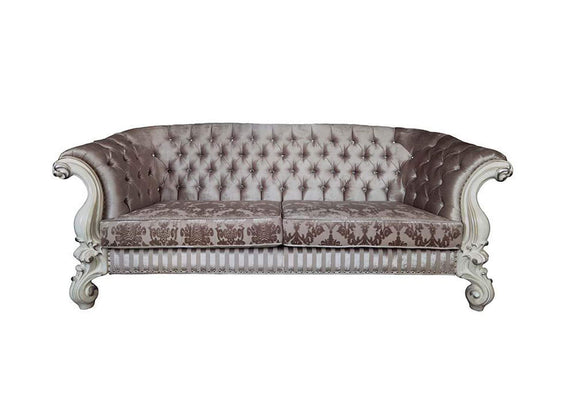 LV01394 Versailles Sofa with 7 Pillows