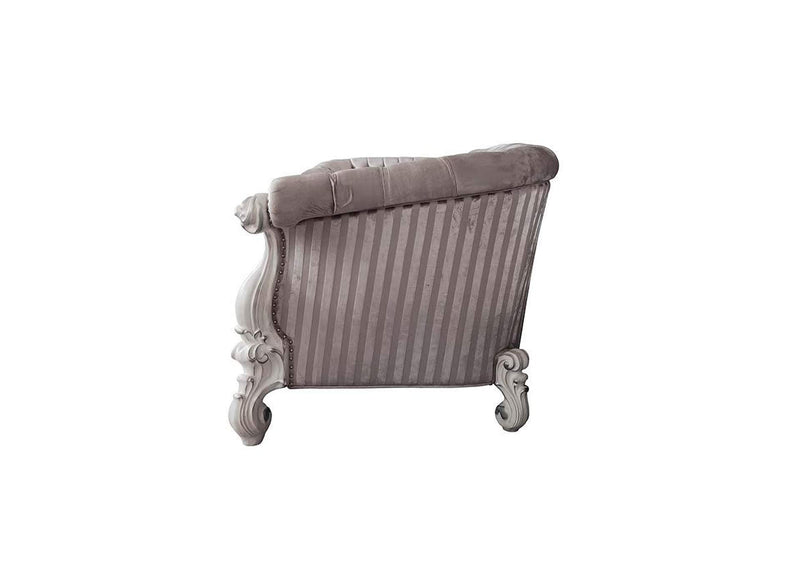 LV01394 Versailles Sofa with 7 Pillows