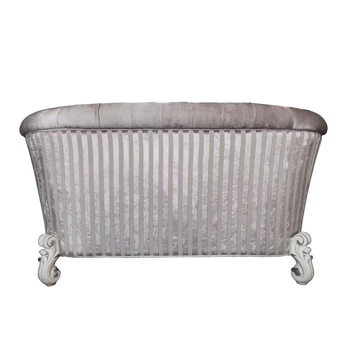 LV01395 Versailles Loveseat with 5 Pillows