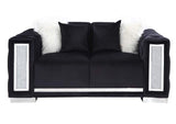 LV01398 Trislar Loveseat with 4 Pillows - Same 52526