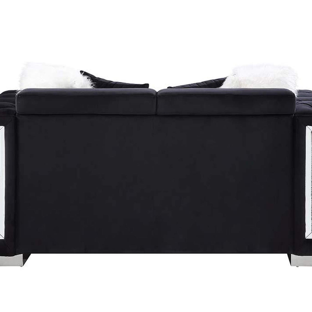 LV01398 Trislar Loveseat with 4 Pillows - Same 52526