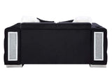 LV01398 Trislar Loveseat with 4 Pillows - Same 52526