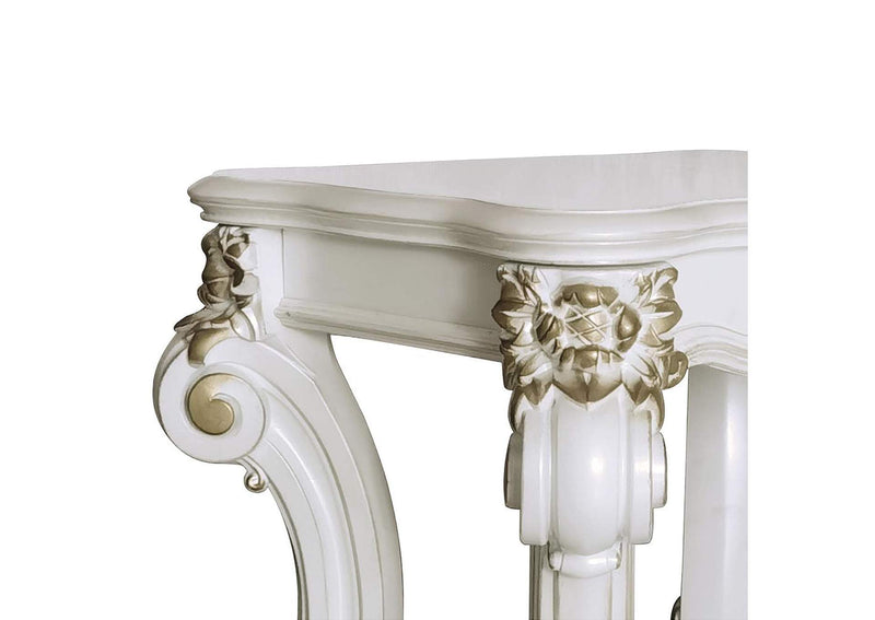 LV01527 Vendome End Table
