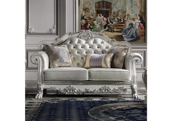 LV01689 Dresden Loveseat with 3 Pillows