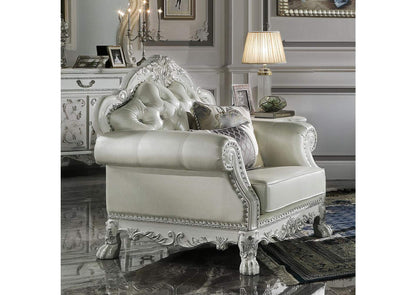 LV01690 Dresden Chair with 2 Pillows