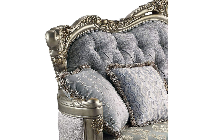 LV01780 Miliani Sofa with 5 Pillows