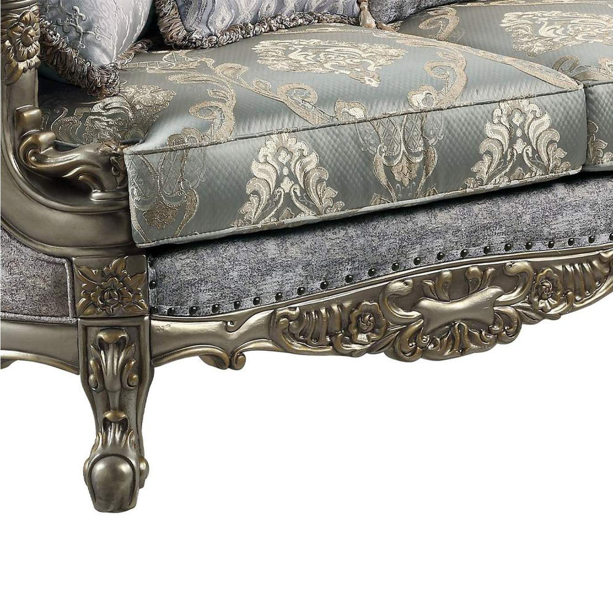 LV01780 Miliani Sofa with 5 Pillows