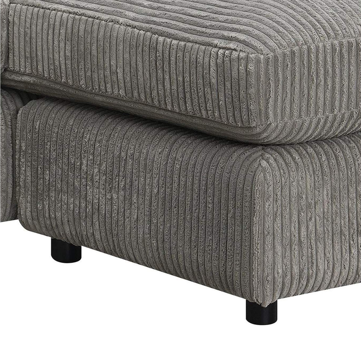 LV01882 Tavia Reversible Sectional Sofa with 6 Pillows