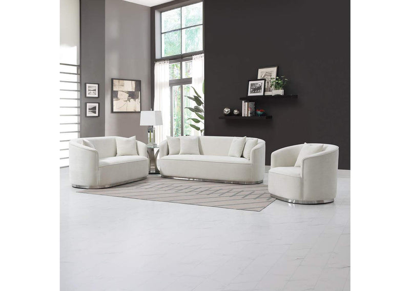 LV01918 Odette Loveseat with 2 Pillows
