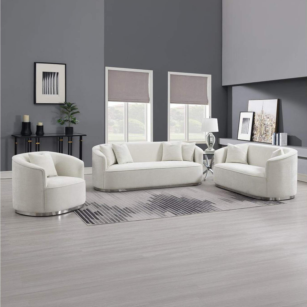 LV01919 Odette Chair with Pillow