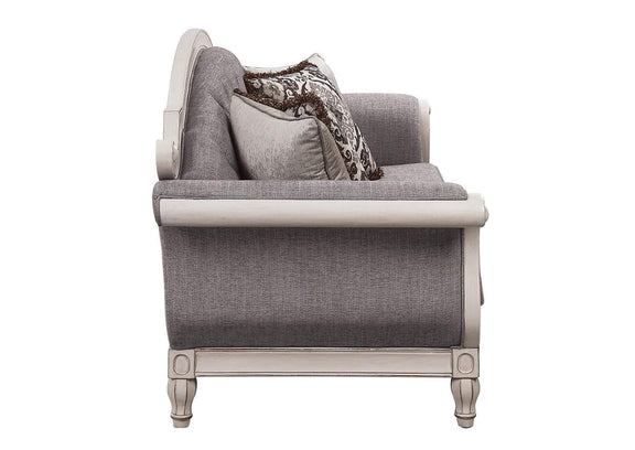 LV02119 Florian Sofa with 4 Pillows