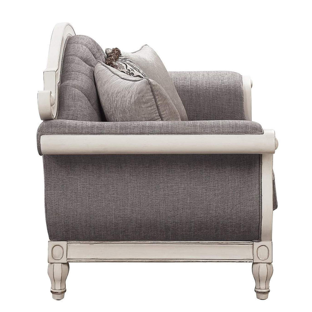 LV02120 Florian Loveseat with 3 Pillows