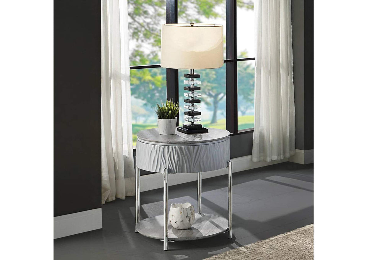 LV02412 Yukino End Table