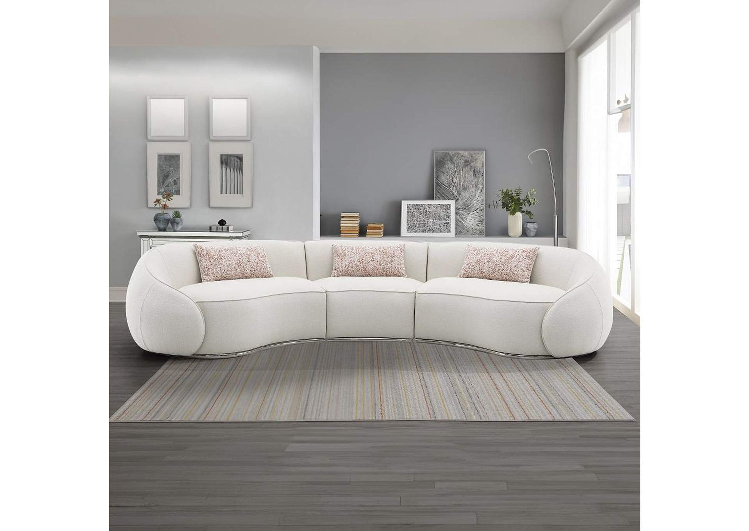 LV03010 Sahara Sectional Sofa with 3 Pillows