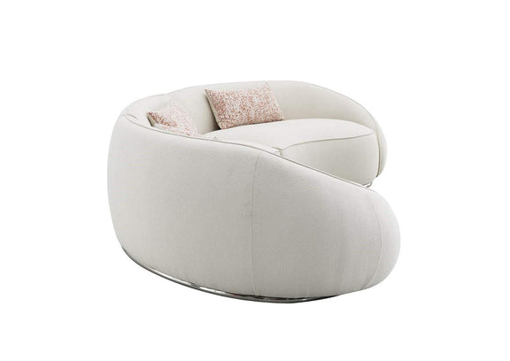 LV03010 Sahara Sectional Sofa with 3 Pillows