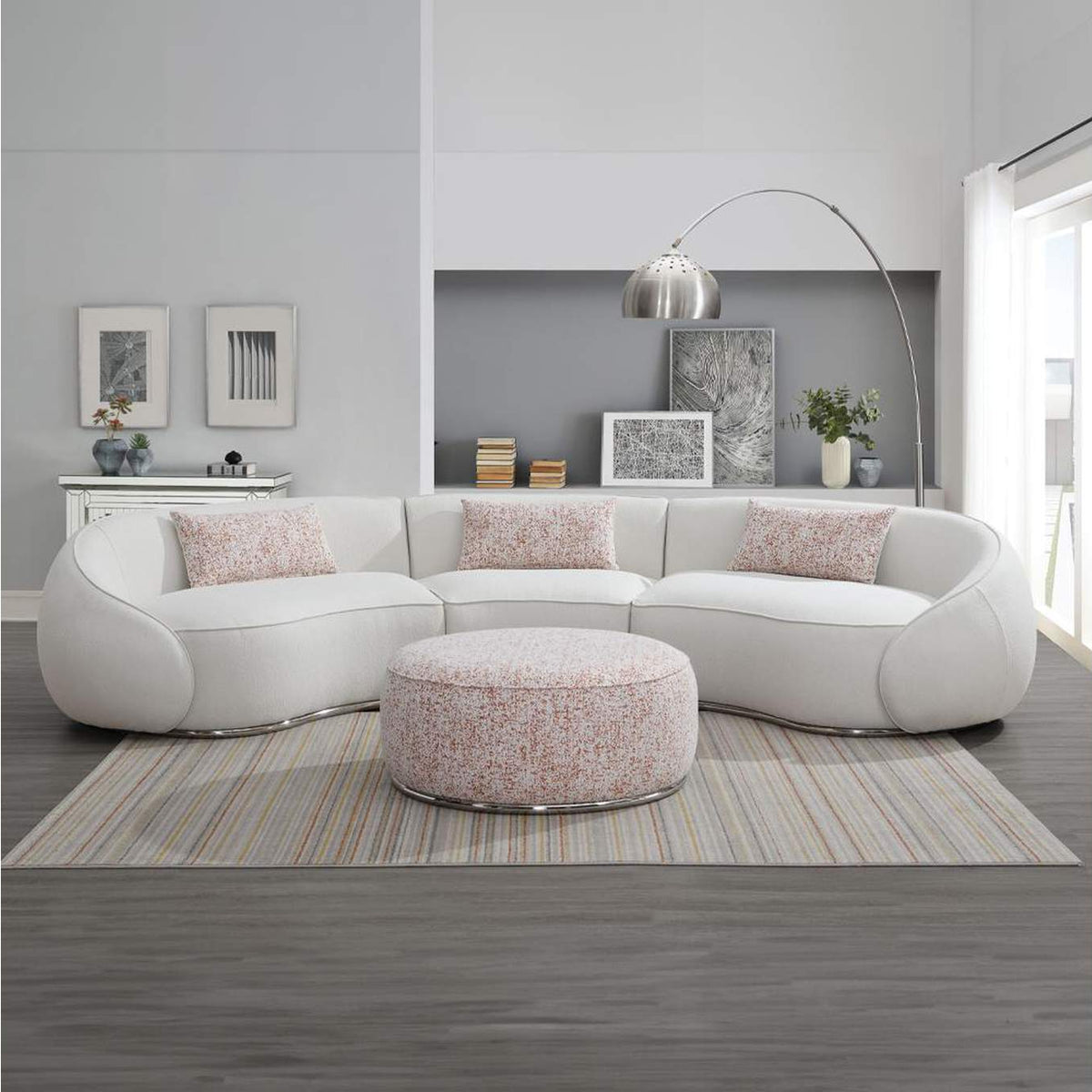 LV03010 Sahara Sectional Sofa with 3 Pillows