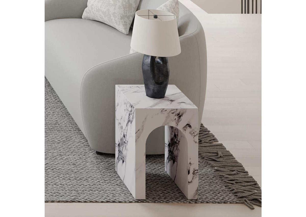 LV03127 Fritzy End Table