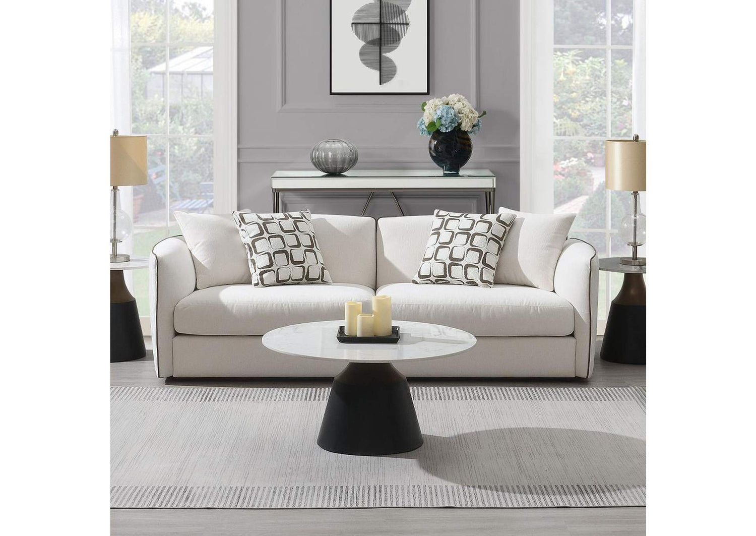 LV03605 Yolanda Sofa with 4 Pillows