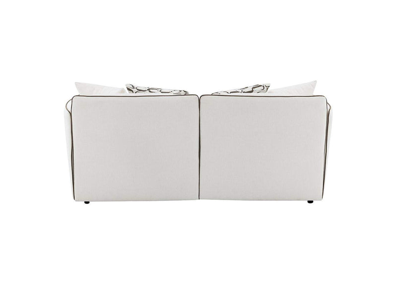 LV03606 Yolanda Loveseat with 4 Pillows