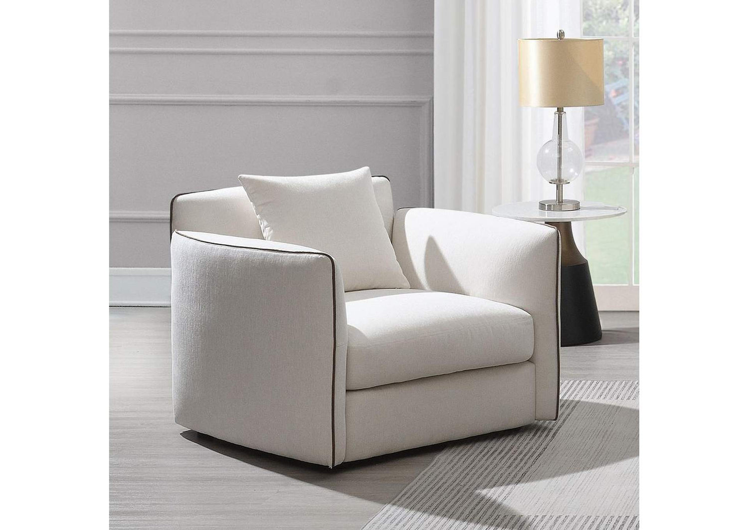 LV03607 Yolanda Chair with Pillow