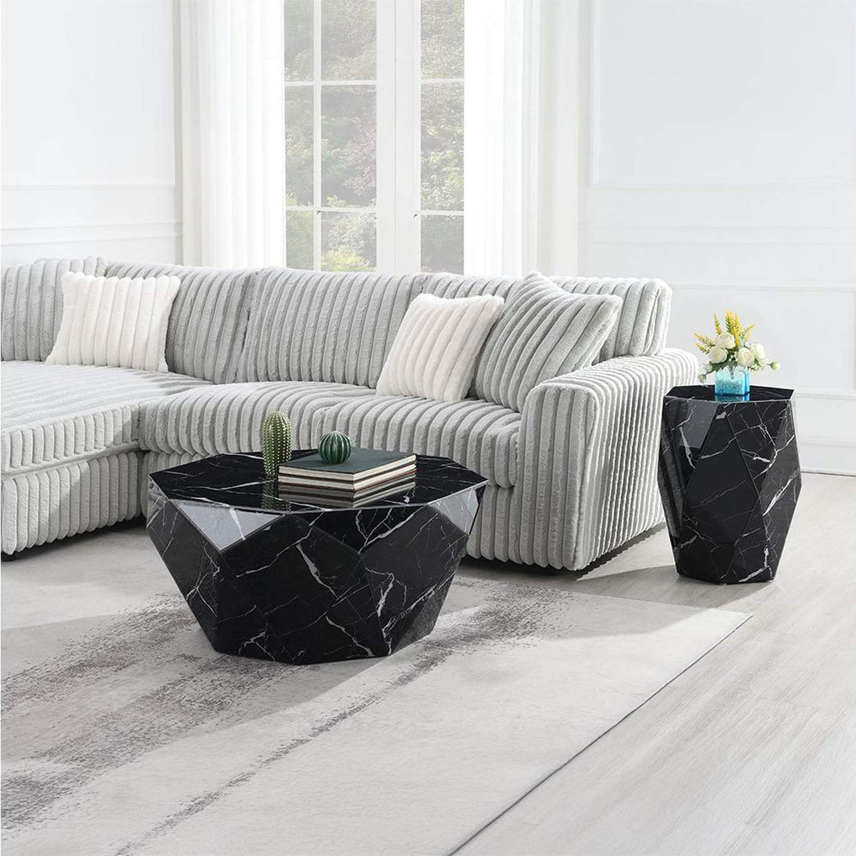 LV03625 Dara Coffee Table