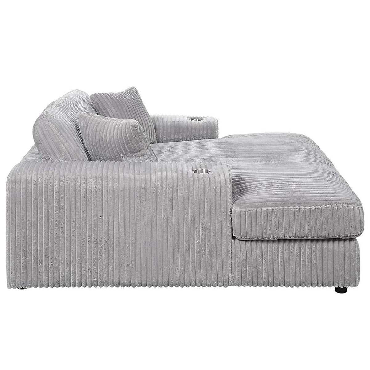 LV03681 Hilde Chaise with 2 Pillows