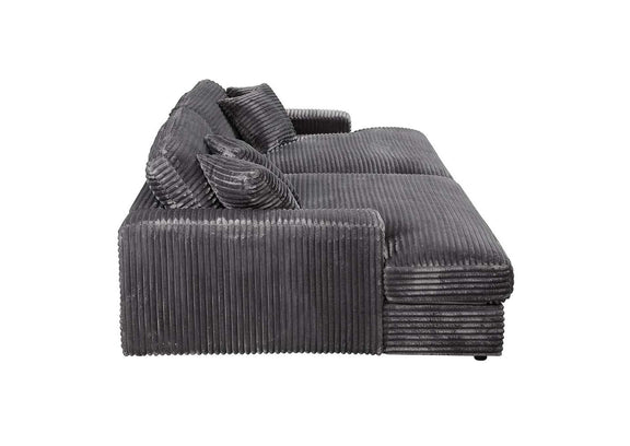 LV03690 Hilde Chaise with 2 Pillows