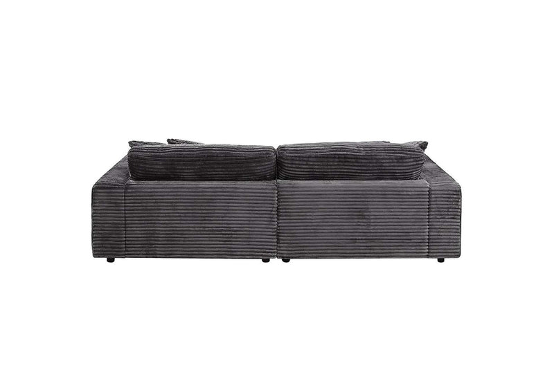 LV03690 Hilde Chaise with 2 Pillows