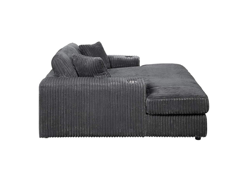 LV03691 Hilde Chaise with 2 Pillows