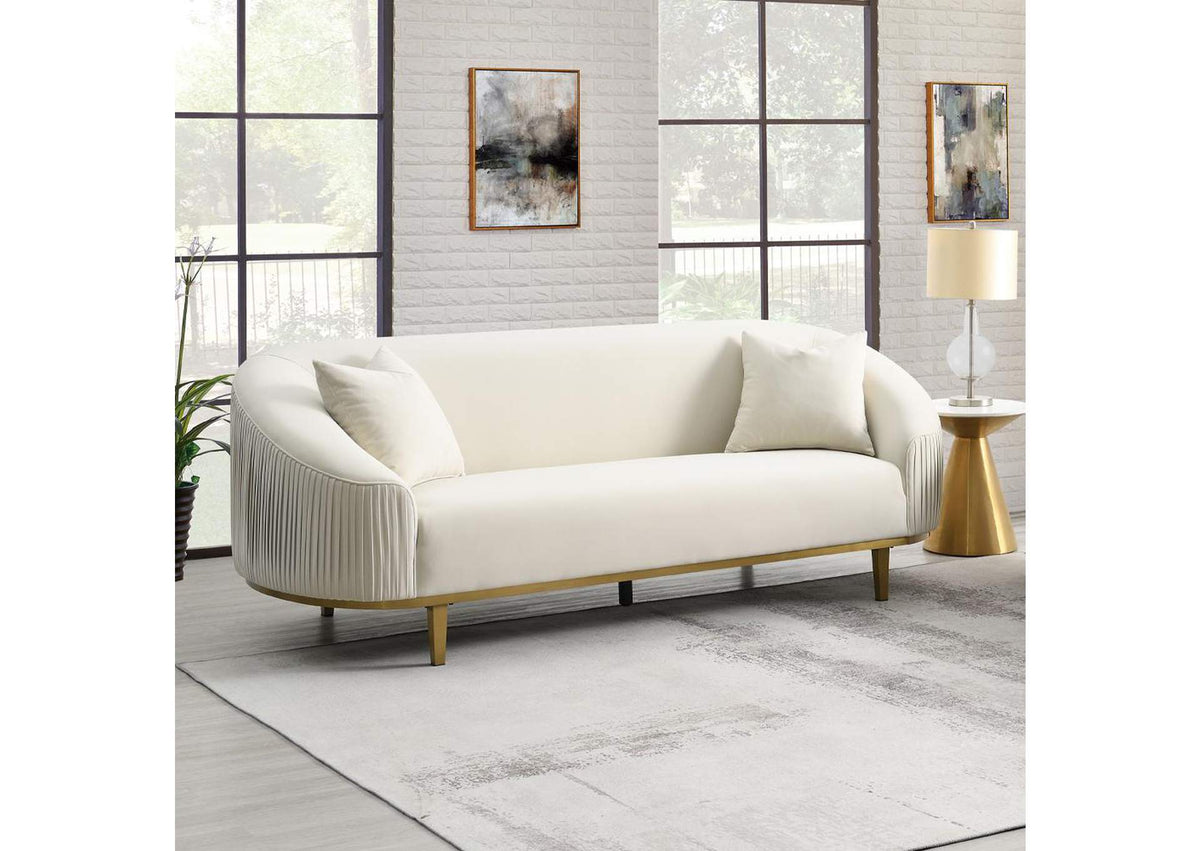 LV03850 Martina Sofa with 2 Pillows