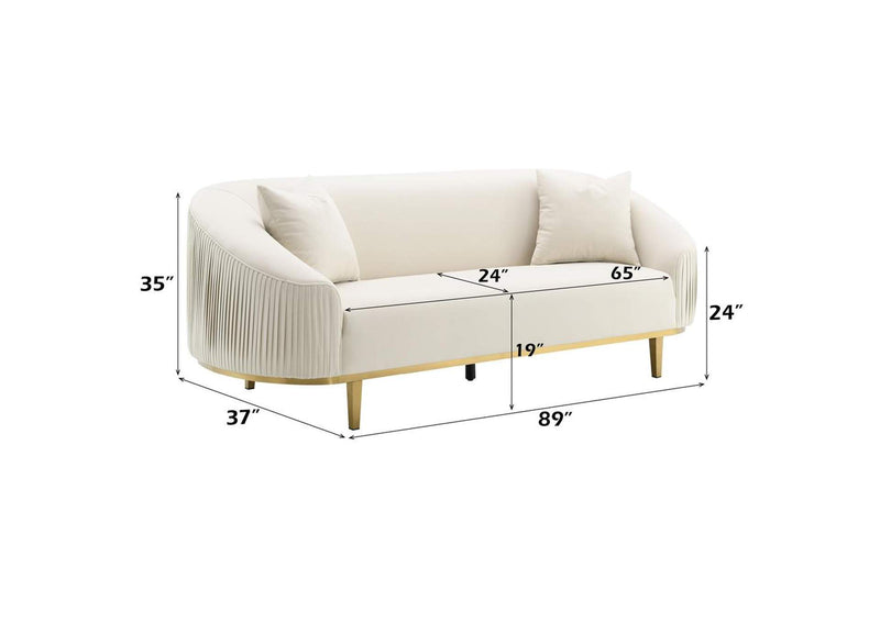 LV03850 Martina Sofa with 2 Pillows