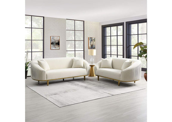 LV03850 Martina Sofa with 2 Pillows