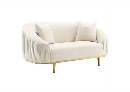 LV03851 Martina Loveseat with 2 Pillows