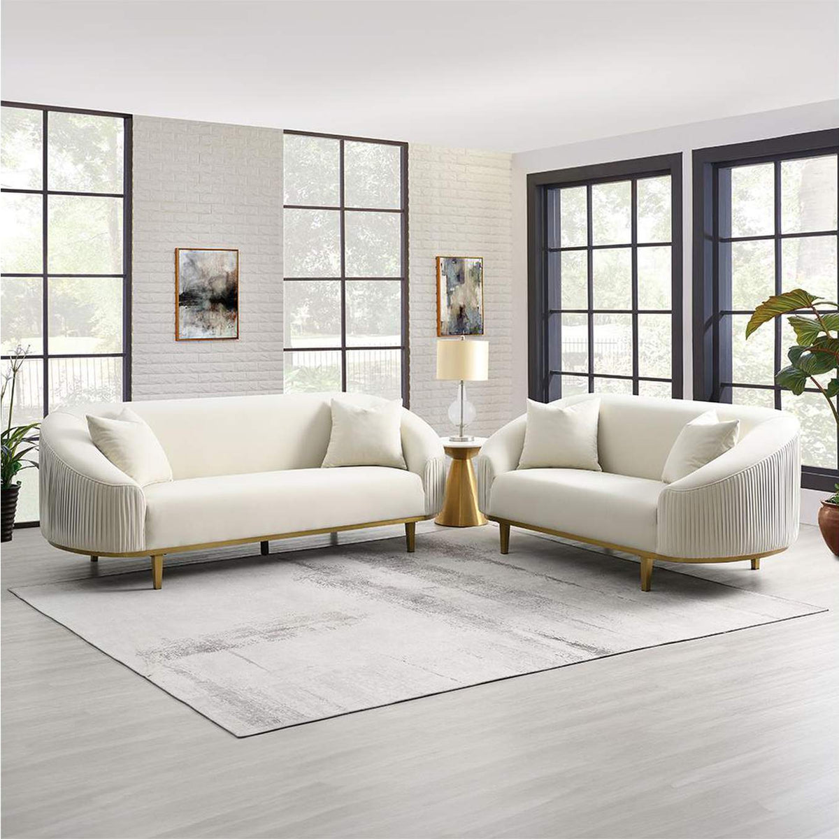 LV03851 Martina Loveseat with 2 Pillows
